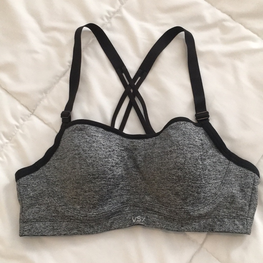 Victoria’s Secret Sports Bra Size 36B